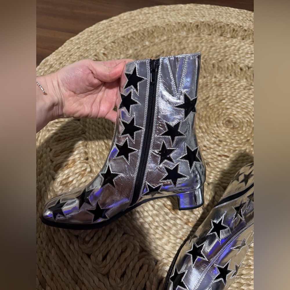 New Jeffrey Campbell On
Mars Bootie silver star western cowgirl Bowie spring - Picture 6 of 8